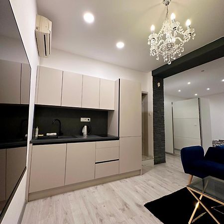 Luxury Apartment In Bratislava Extérieur photo